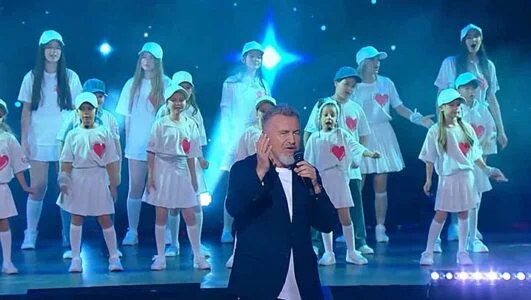 Гала-концерт VI форума Агутина. Опять 25 и звезд Русского радио 20.07.2025 смотреть онлайн